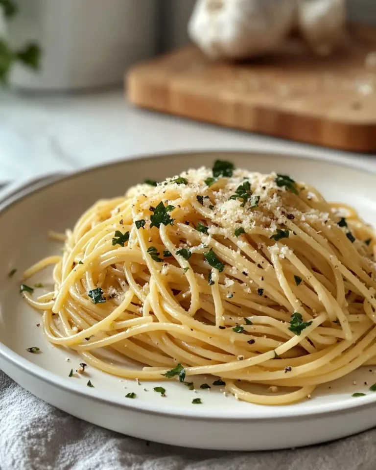 Easy Garlic Spaghetti Recipe That Will Become Your Weeknight Favorite - Featured Image